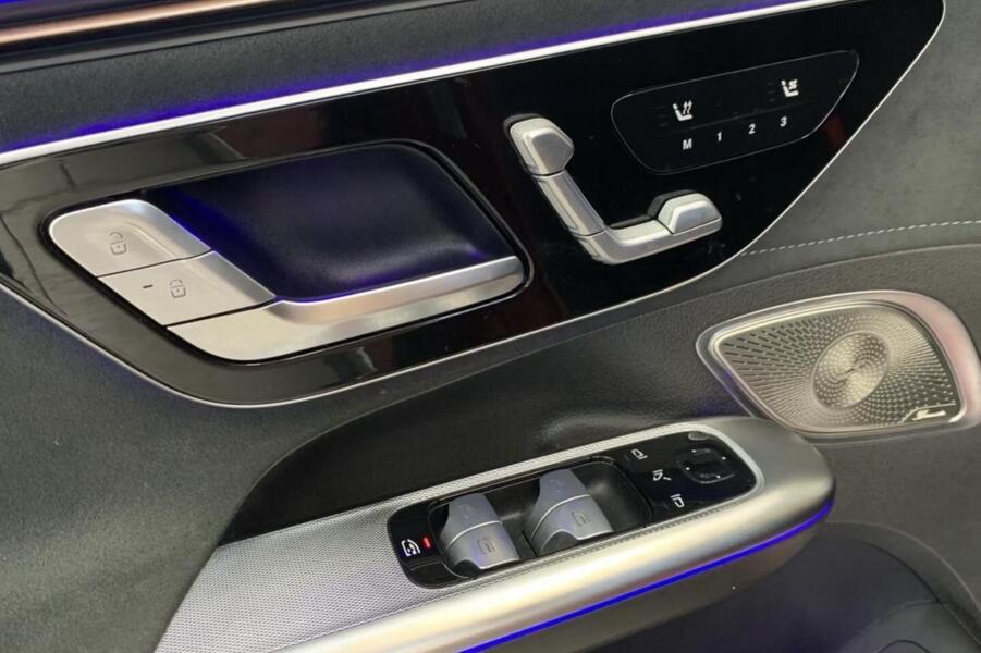 Mercedes-Benz EQE vaihtoauto