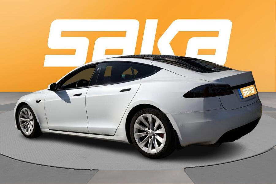 Tesla Model S vaihtoauto