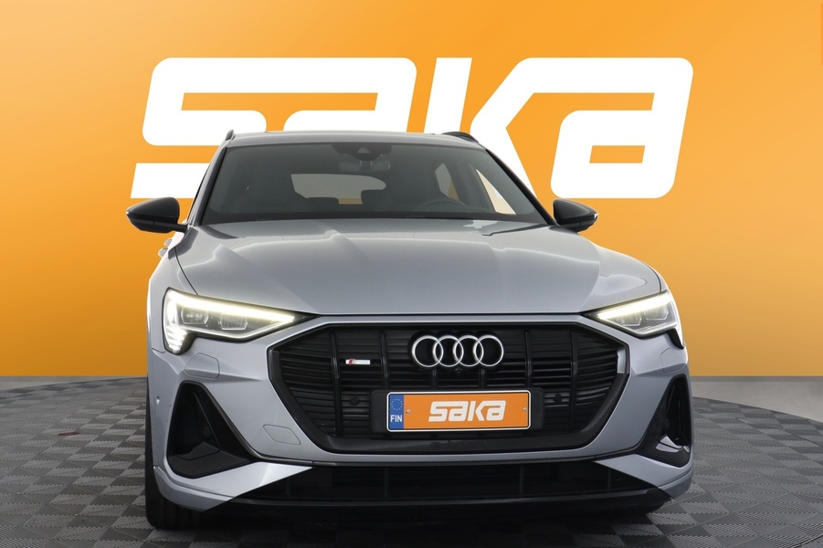 Audi e-tron vaihtoauto