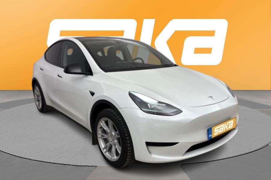 Tesla Model Y vaihtoauto