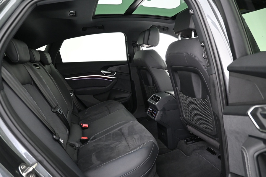 Audi Q8 e-tron vaihtoauto