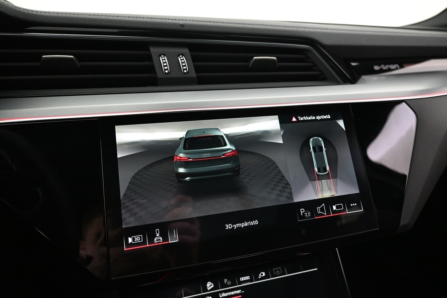 Audi Q8 e-tron vaihtoauto