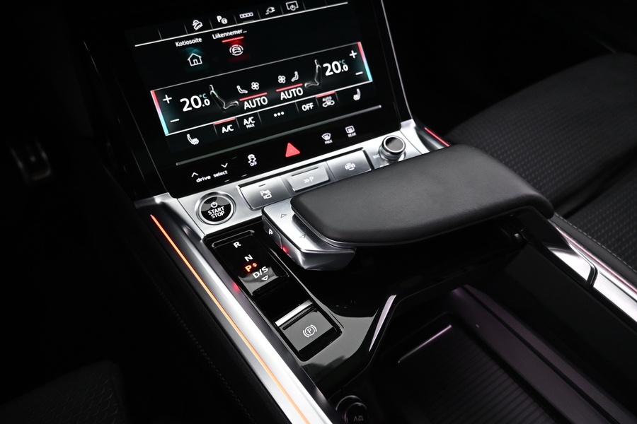 Audi Q8 e-tron vaihtoauto