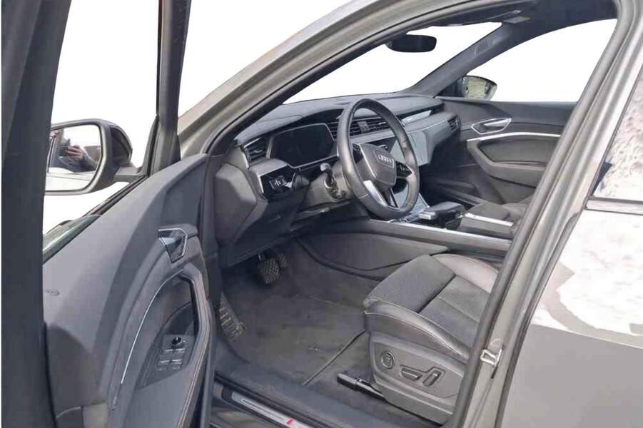 Audi e-tron vaihtoauto