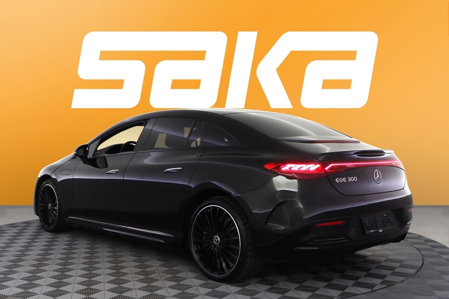 Mercedes-Benz EQE vaihtoauto