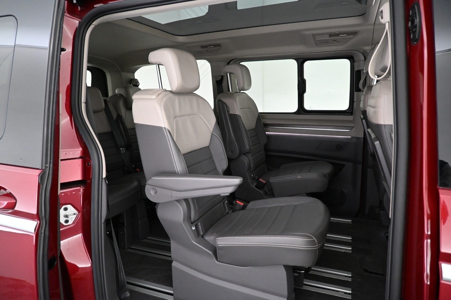 Volkswagen Multivan vaihtoauto