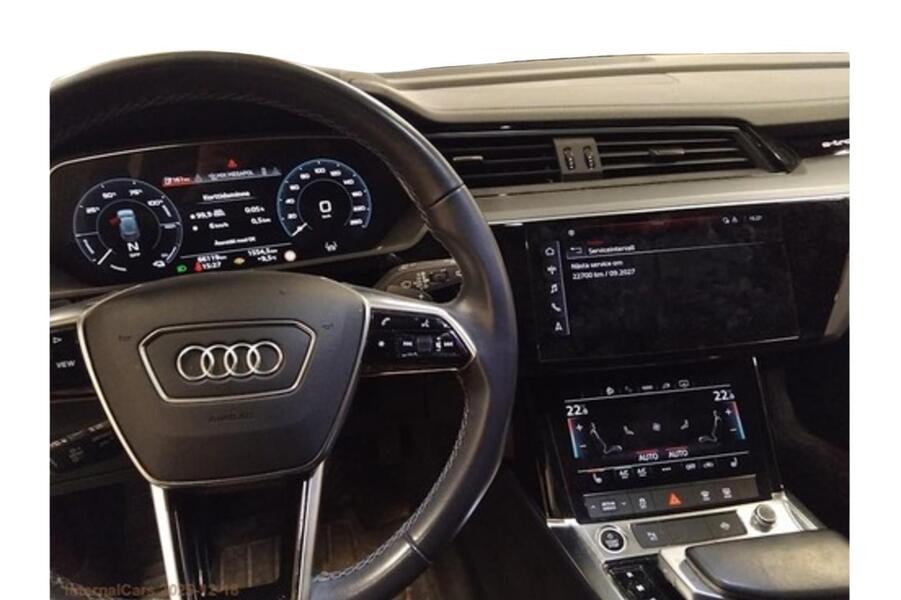 Audi Q8 e-tron vaihtoauto