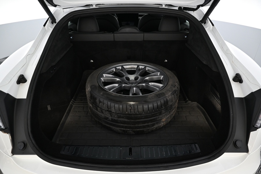 Tesla Model S vaihtoauto