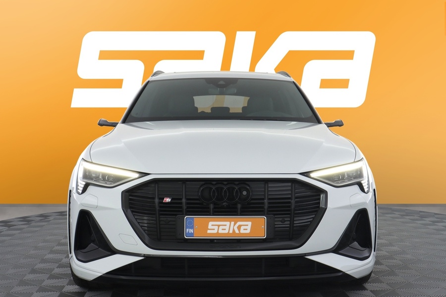 Audi e-tron vaihtoauto