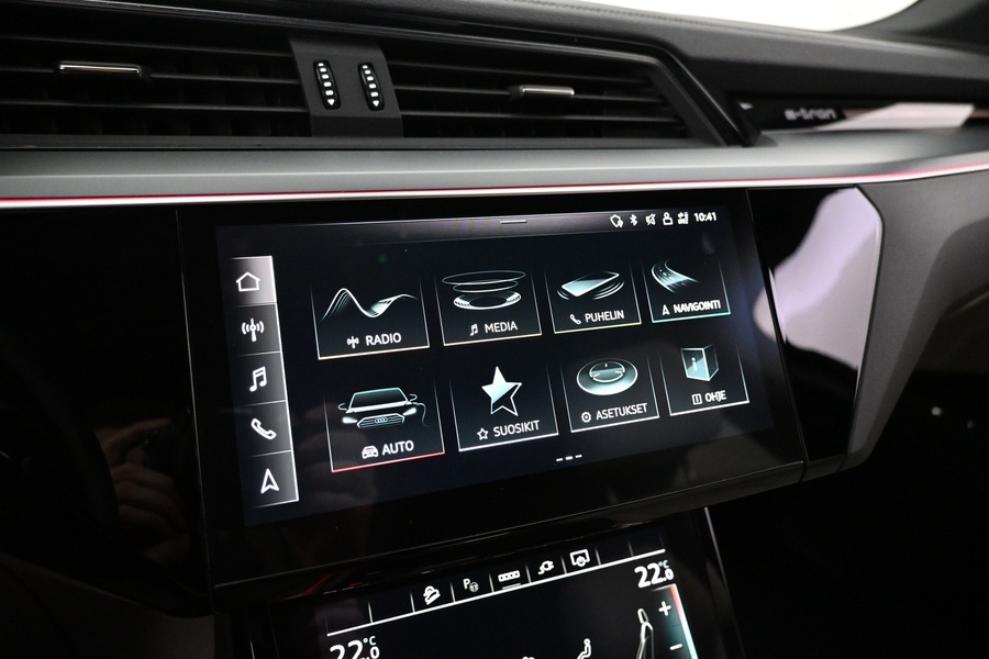 Audi Q8 e-tron vaihtoauto