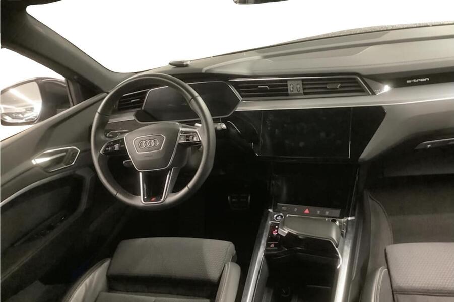 Audi Q8 e-tron vaihtoauto