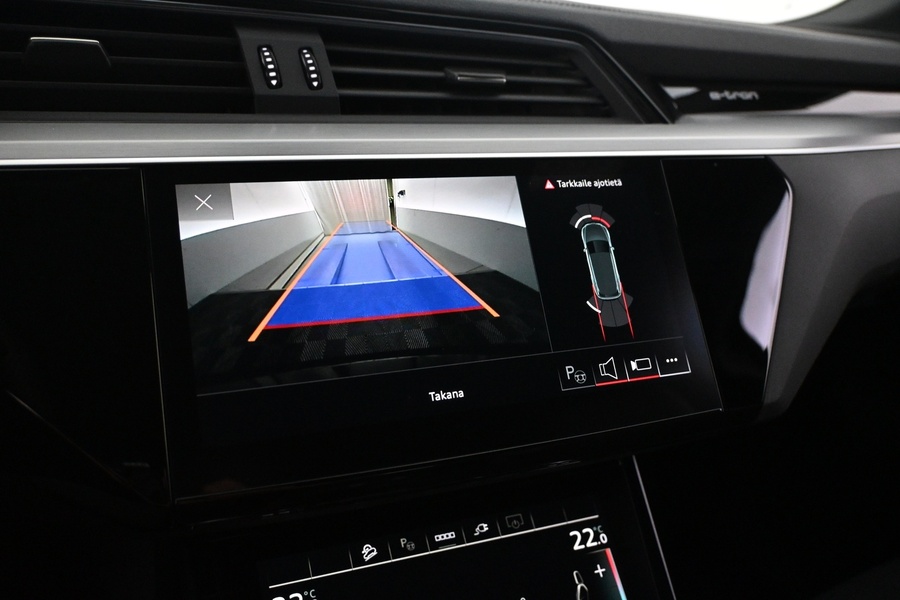 Audi Q8 e-tron vaihtoauto