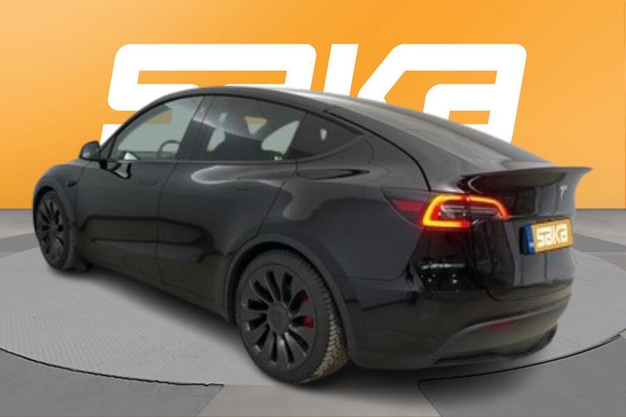 Tesla Model Y vaihtoauto