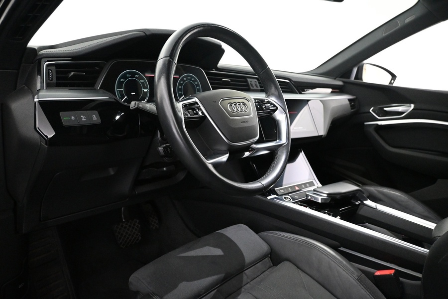 Audi e-tron vaihtoauto