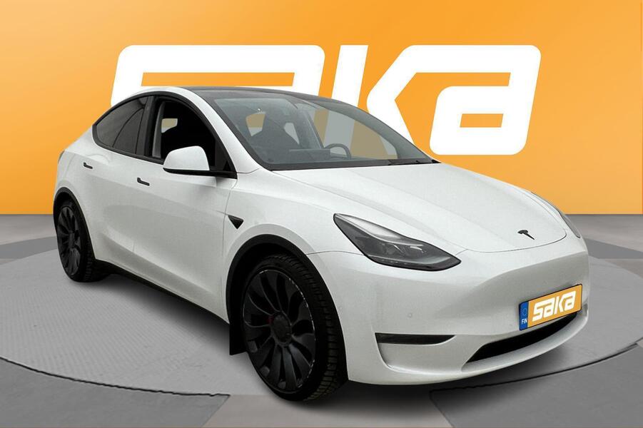 Tesla Model Y vaihtoauto