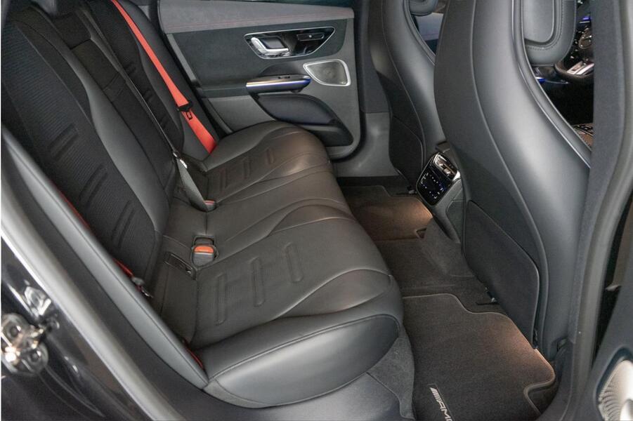 Mercedes-Benz EQE vaihtoauto