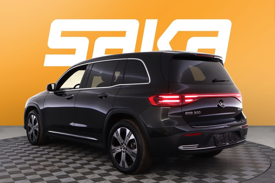 Mercedes-Benz EQB vaihtoauto