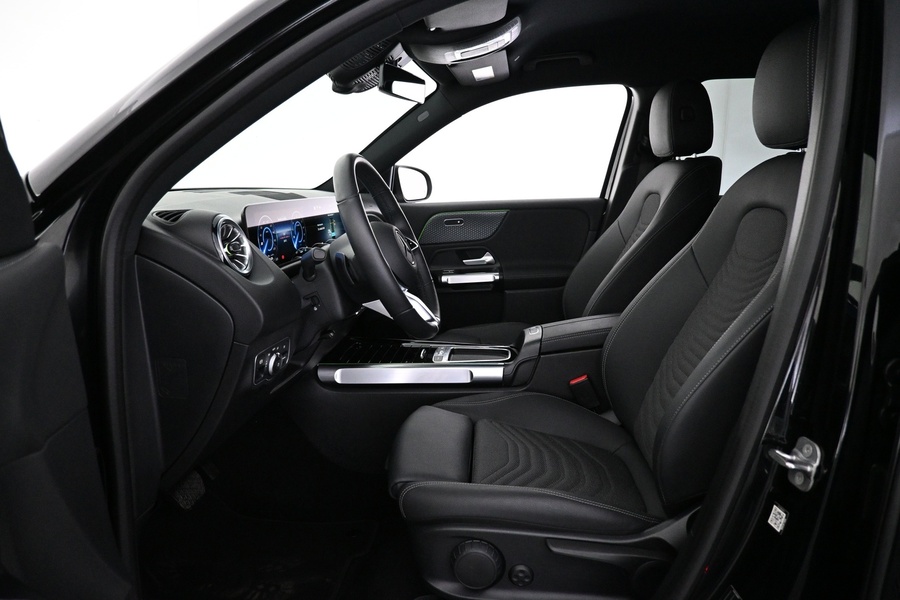 Mercedes-Benz EQB vaihtoauto