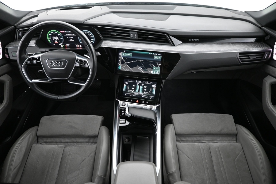 Audi e-tron vaihtoauto