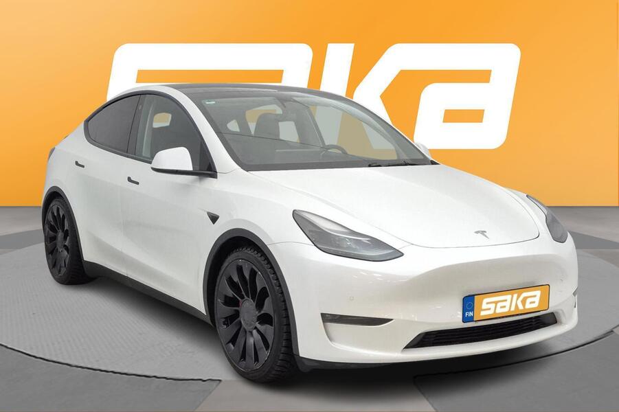 Tesla Model Y vaihtoauto
