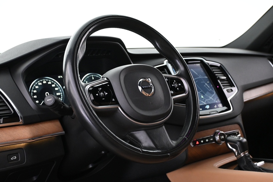 Volvo XC90 vaihtoauto