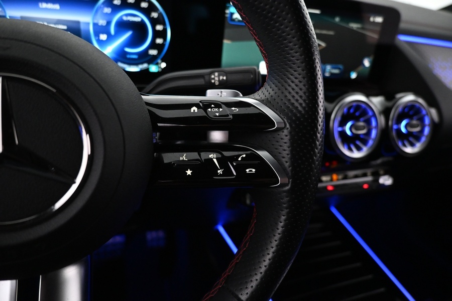 Mercedes-Benz EQA vaihtoauto