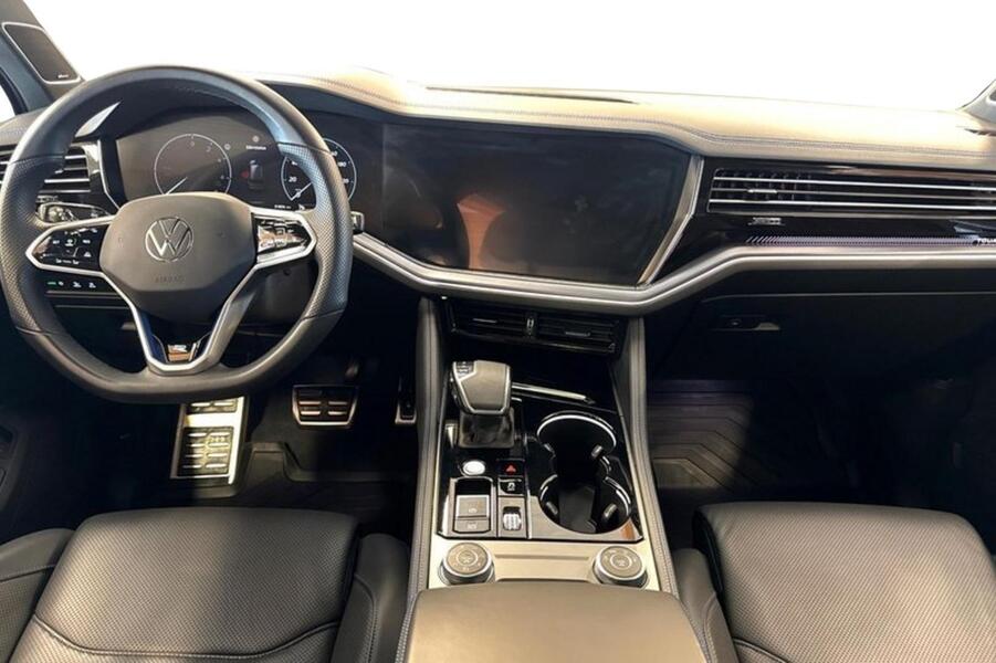 Volkswagen Touareg vaihtoauto