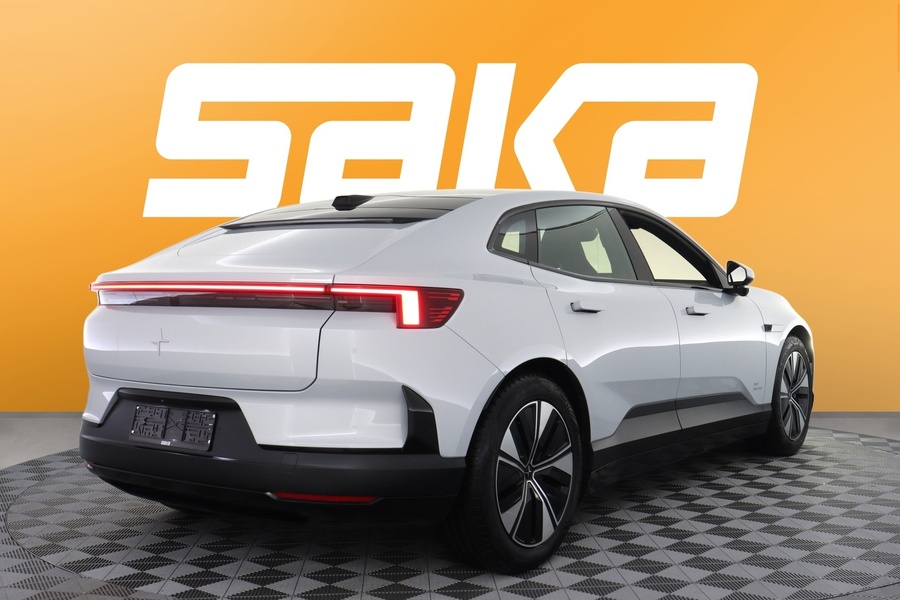 Polestar 4 vaihtoauto