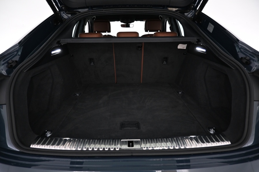 Audi Q8 e-tron vaihtoauto