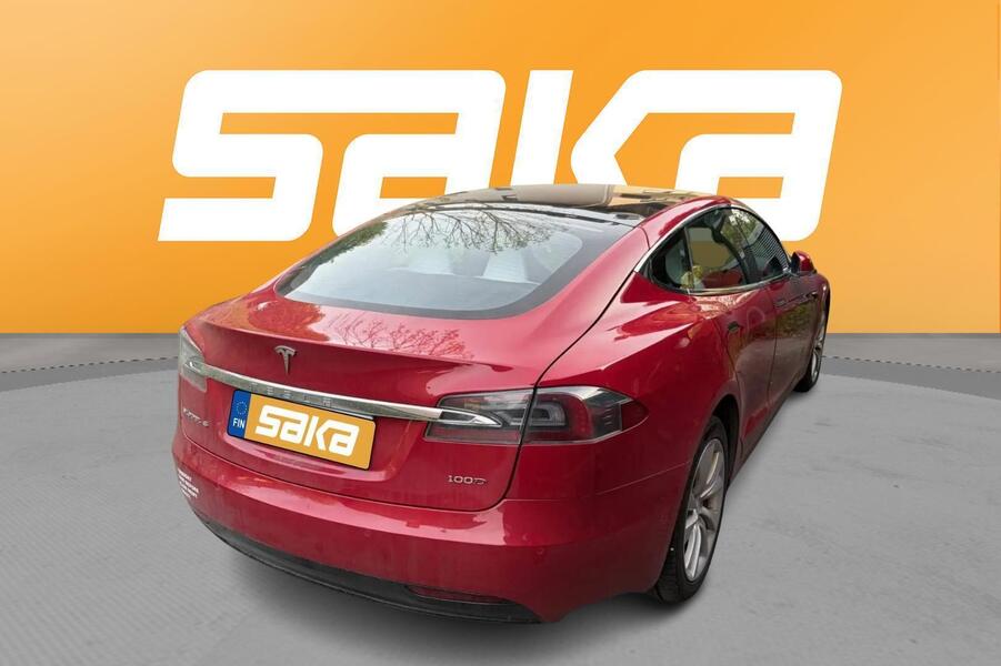 Tesla Model S vaihtoauto