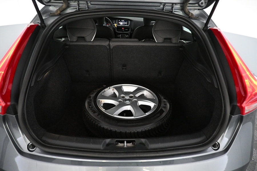 Volvo V40 vaihtoauto