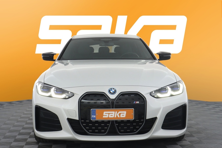 BMW i4 M50 vaihtoauto