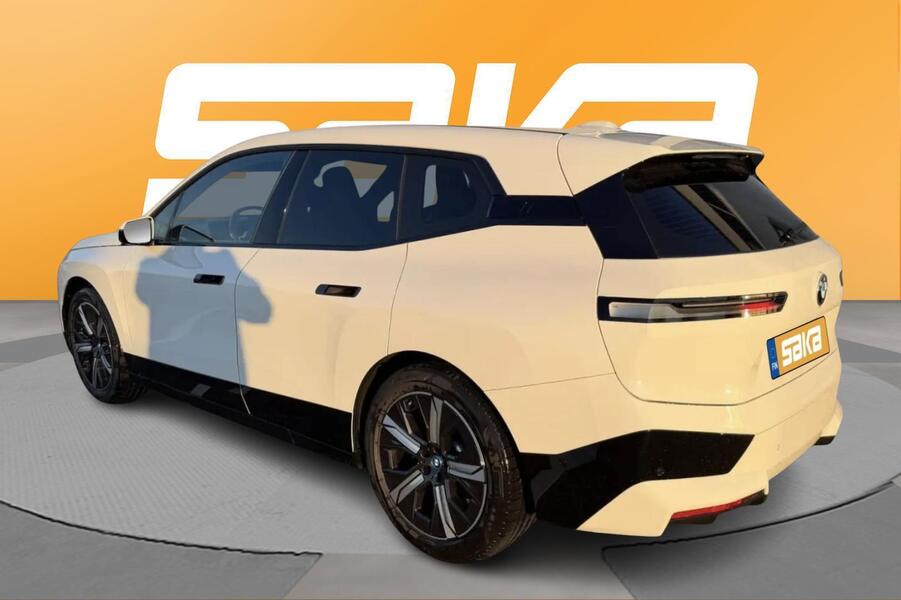 BMW iX vaihtoauto