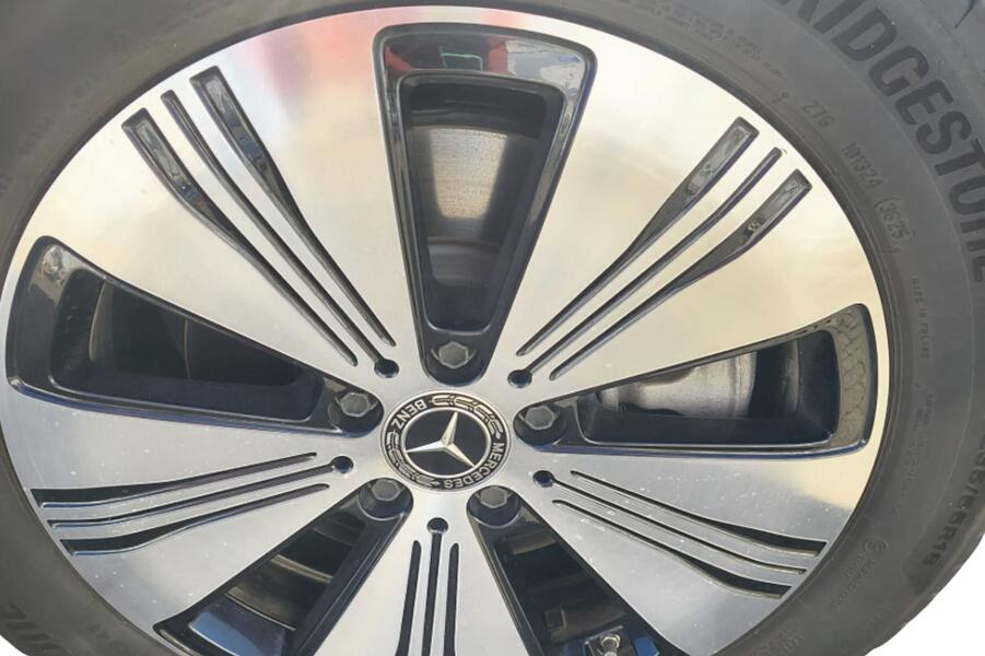 Mercedes-Benz EQA vaihtoauto