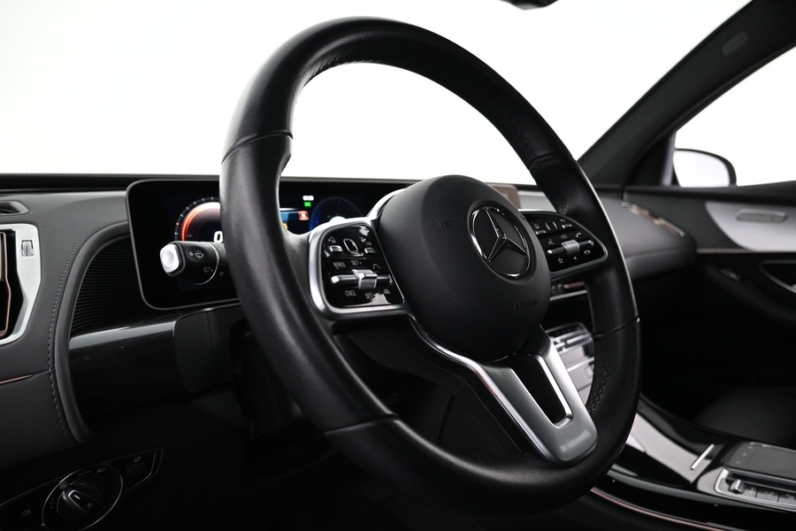 Mercedes-Benz EQC vaihtoauto