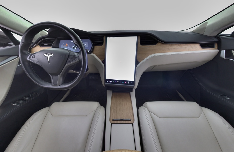 Tesla Model S vaihtoauto