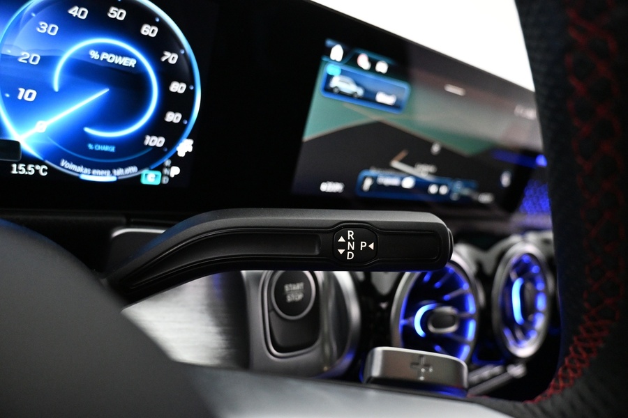 Mercedes-Benz EQB vaihtoauto