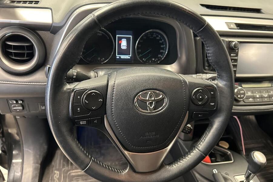 Toyota RAV4 vaihtoauto