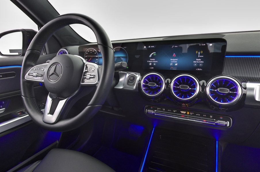 Mercedes-Benz EQB vaihtoauto