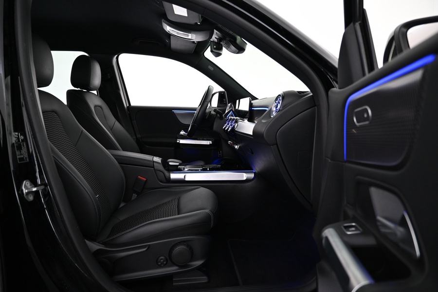 Mercedes-Benz EQB vaihtoauto