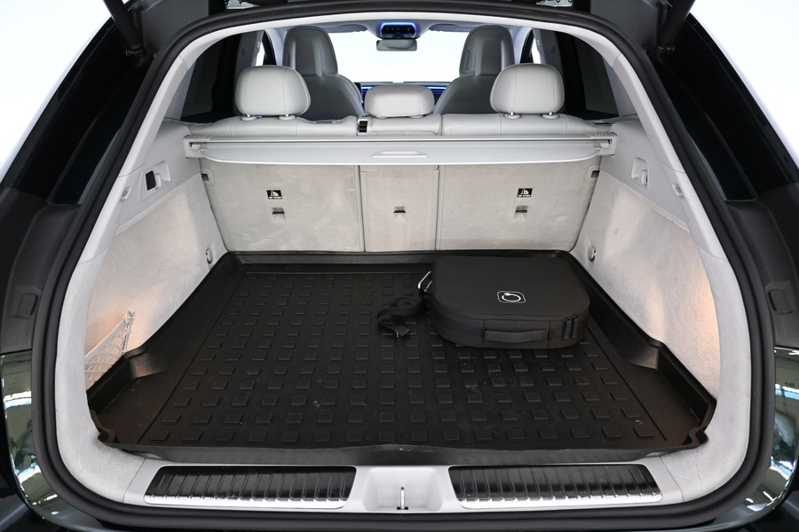 Mercedes-Benz EQE vaihtoauto