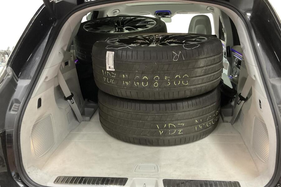 Mercedes-Benz EQS vaihtoauto