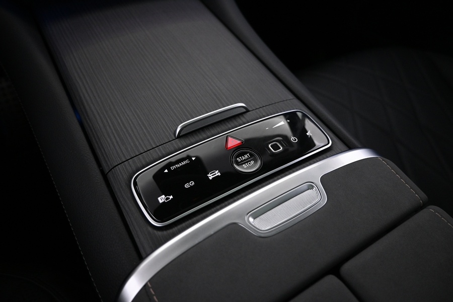 Mercedes-Benz EQS vaihtoauto