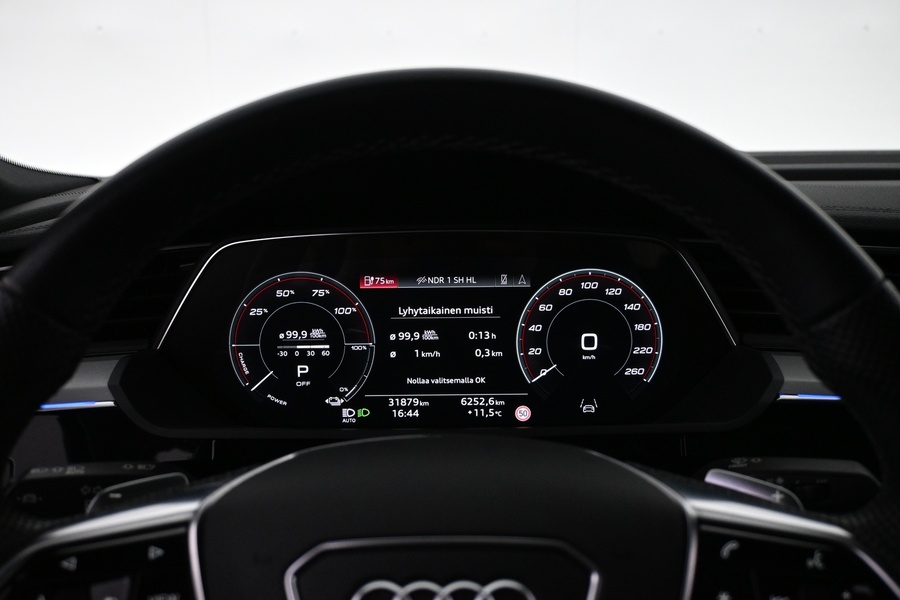 Audi e-tron vaihtoauto