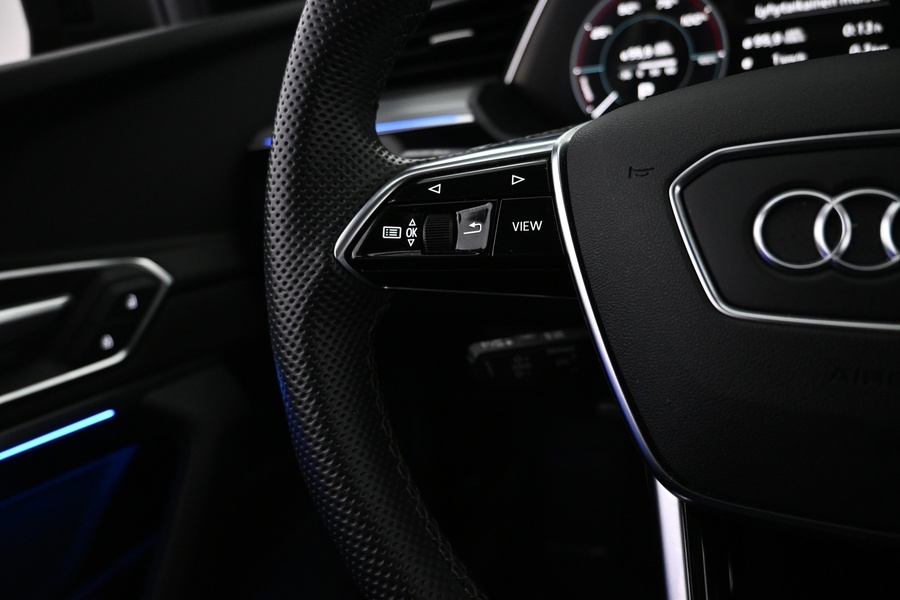 Audi e-tron vaihtoauto