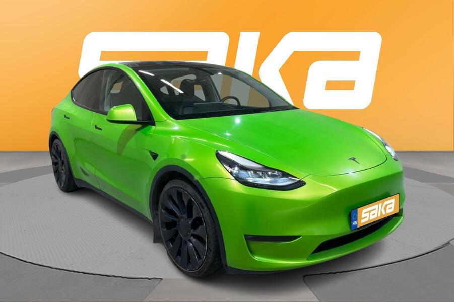 Tesla Model Y vaihtoauto
