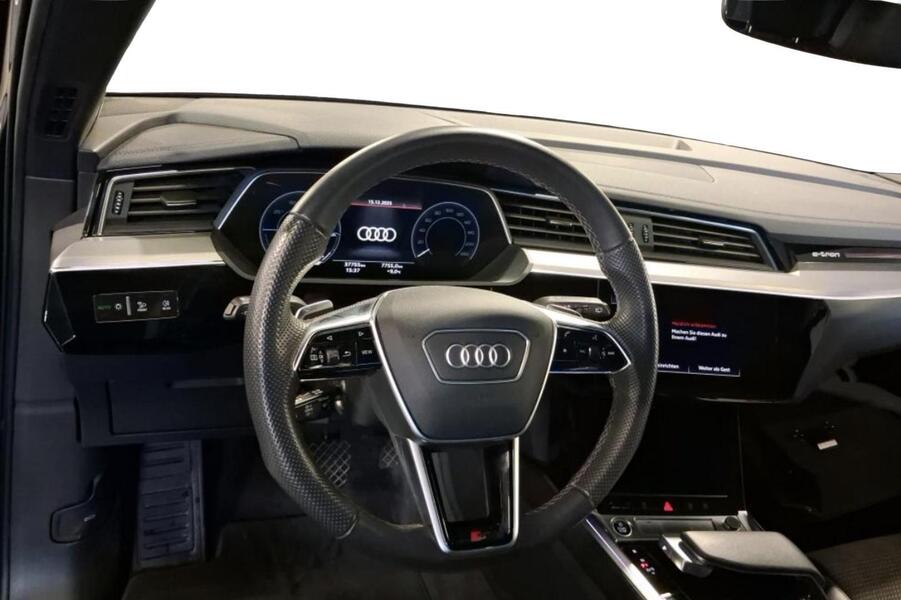 Audi e-tron vaihtoauto