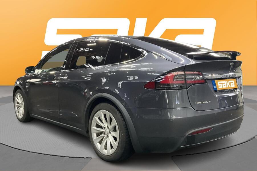Tesla Model X vaihtoauto