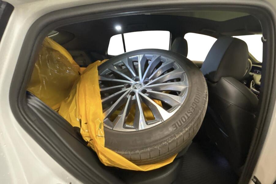 Skoda Enyaq vaihtoauto