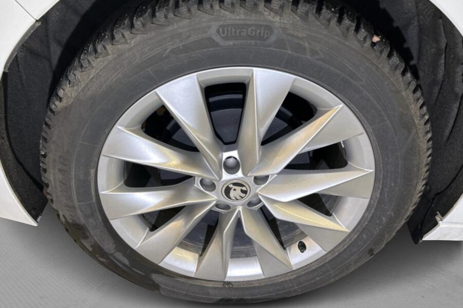 Skoda Enyaq vaihtoauto